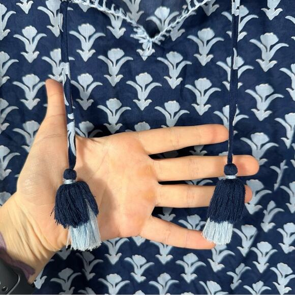 Vineyard Vines Girl’s Swim Cover Up Size Large - Picture 6 of 8